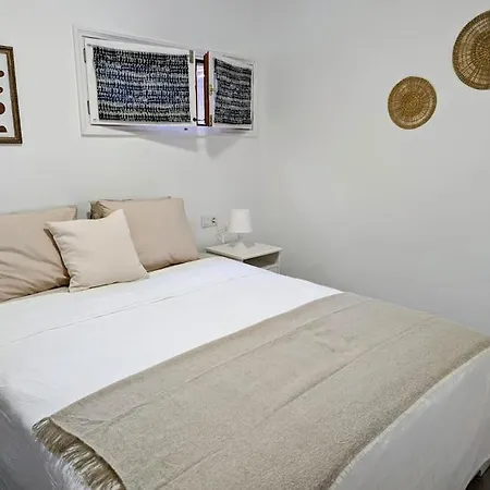 Charming Flat In Molinos With Terrace & Pools, Near Playa Bastian Costa Teguise