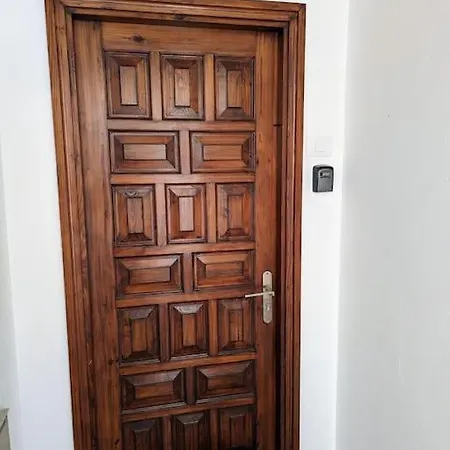 Charming Flat In Molinos With Terrace & Pools, Near Playa Bastian * Costa Teguise