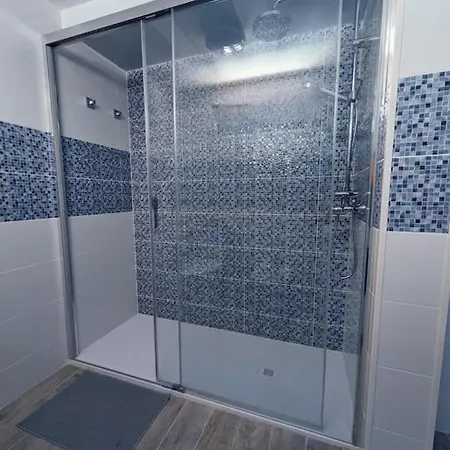 Charming Flat In Molinos With Terrace & Pools, Near Playa Bastian Daire *