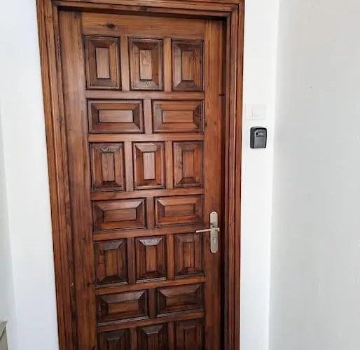 Charming Flat In Molinos With Terrace & Pools, Near Playa Bastian * Costa Teguise