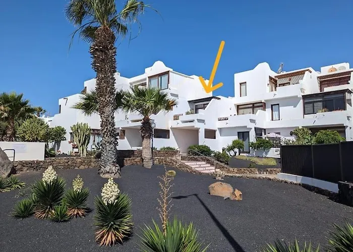 Charming Flat In Molinos With Terrace & Pools, Near Playa Bastian Daire